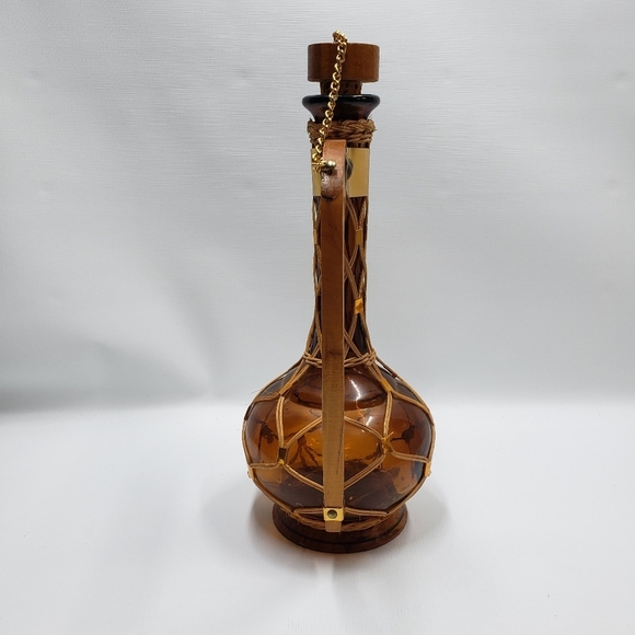 Vintage Carafe Bottle Hand Made Brown Amber  Glass Wicker Boho - Picture 4 of 16